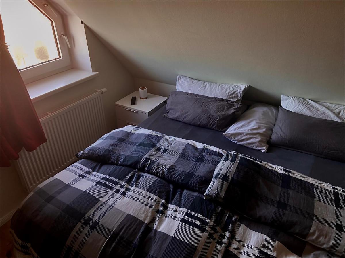 Ferienwohnung Hoch Hamburg, ein Traum unterm Dach Geesthacht Exterior foto